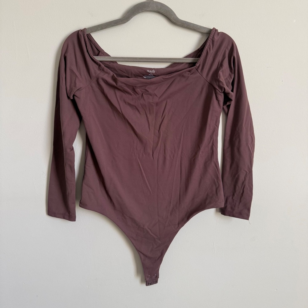 Nuuds Womens Long Sleeve boat Neck Bodysuit Brown Espresso Large Thong Snap